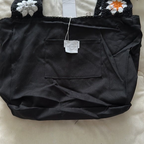 Nwt handmade Carolyn Rowan knitted bagog $315 - Picture 3 of 4